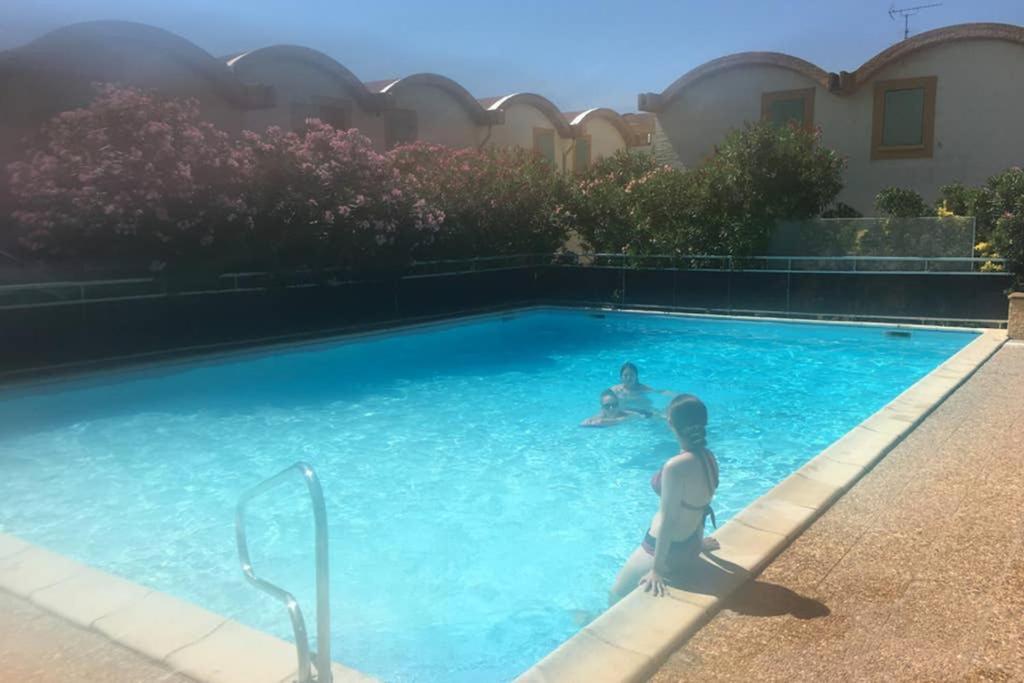Location Gruissan, Studio, piscine, parking privé Esterno foto